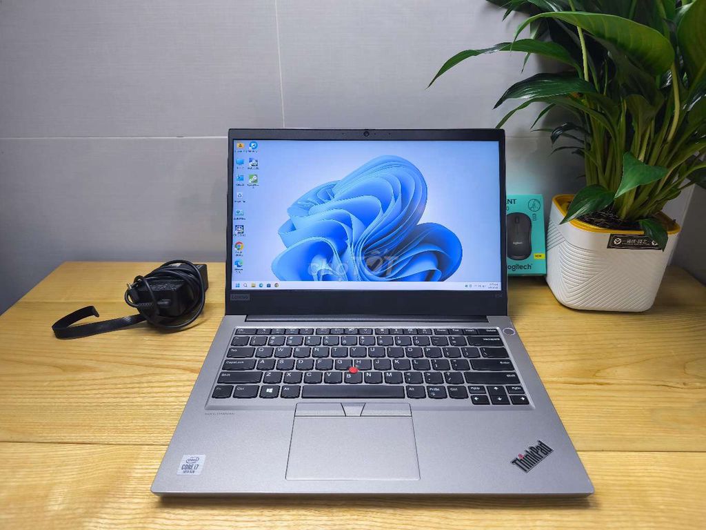 PORTATIL LENOVO THINKPAD E14 1GN INTEL CORE I7 10510U DDR4 16GB M.2 NVME 256GB LED 14 PULG